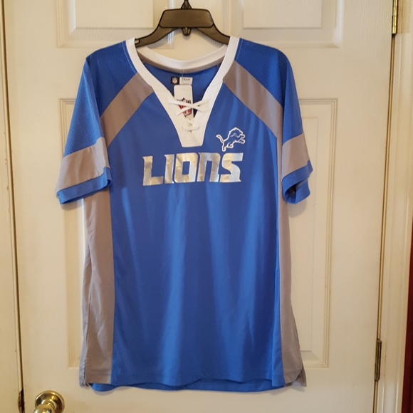 womens detroit lions shirt